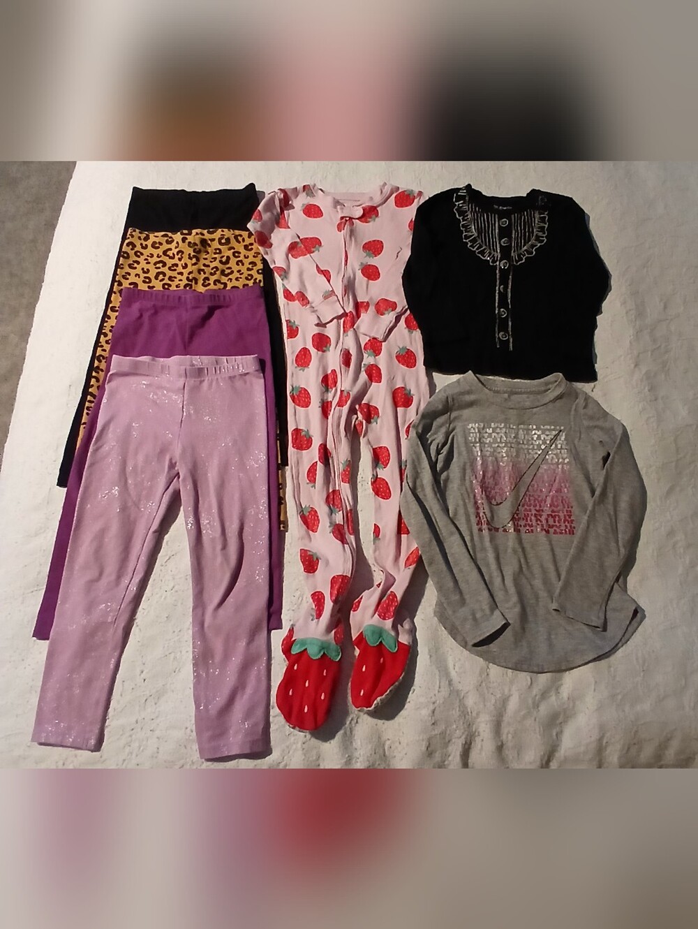Toddler GIRLS PLAY CLOTHES - SIZE 4T